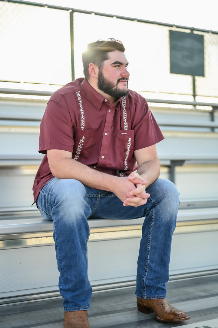 Guayabera Libre - Solid Maroon