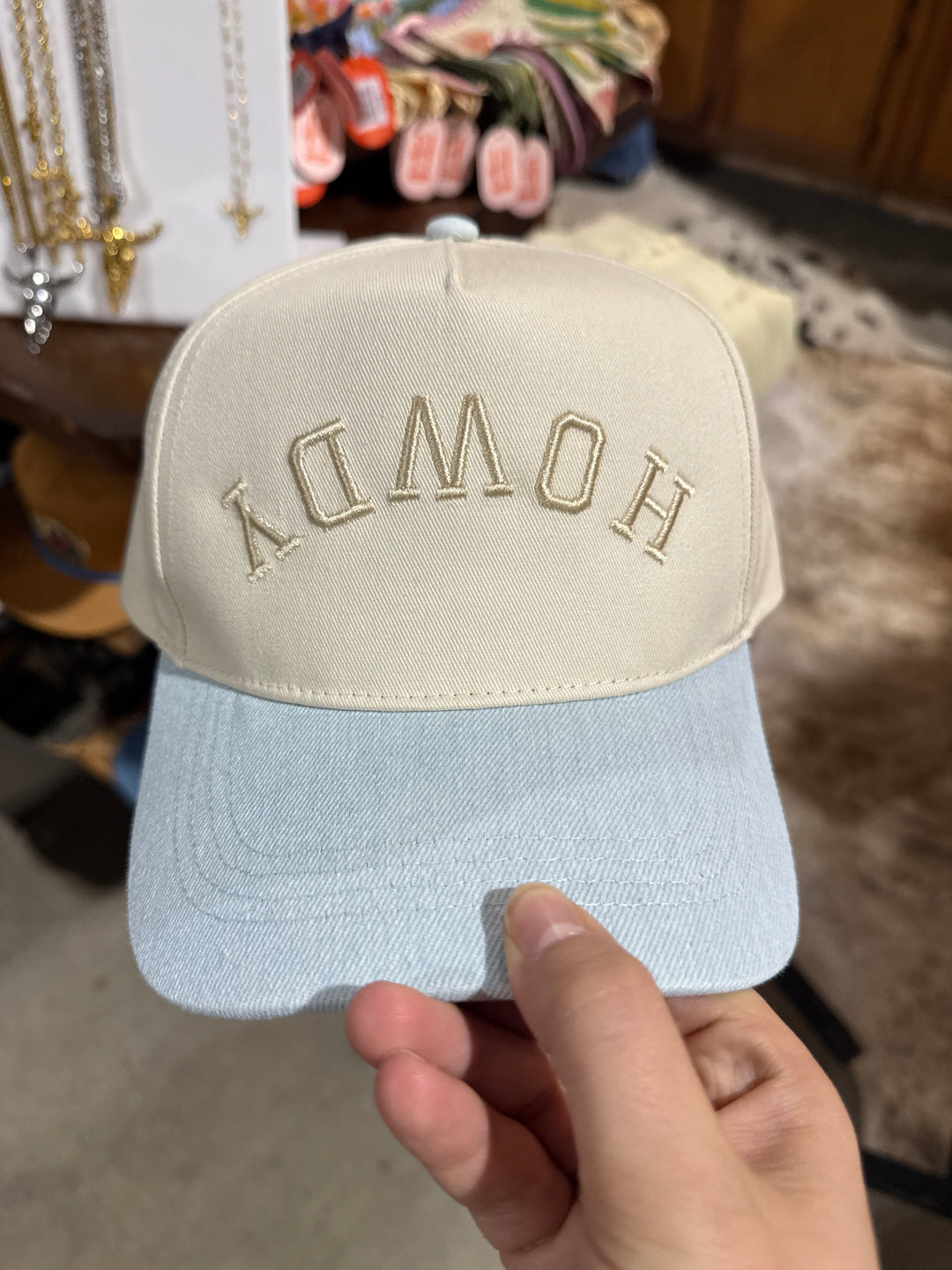 Howdy Trucker - Light Denim