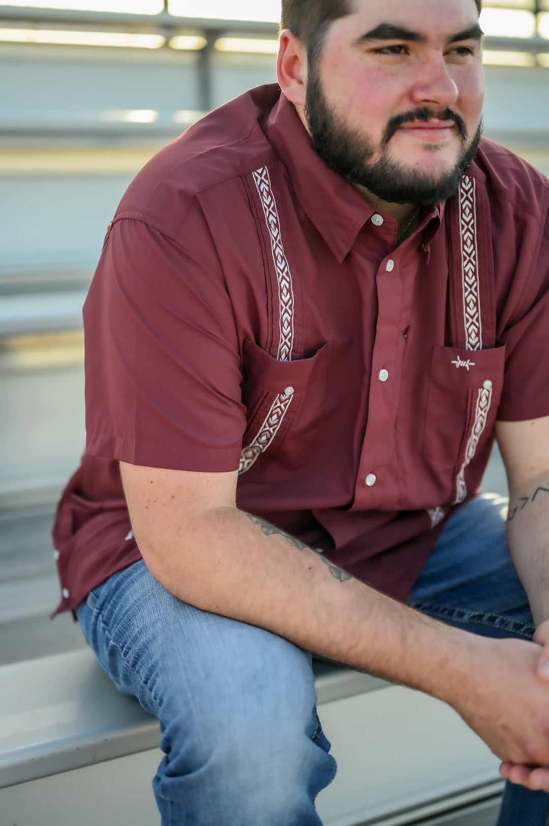 Guayabera Libre - Solid Maroon