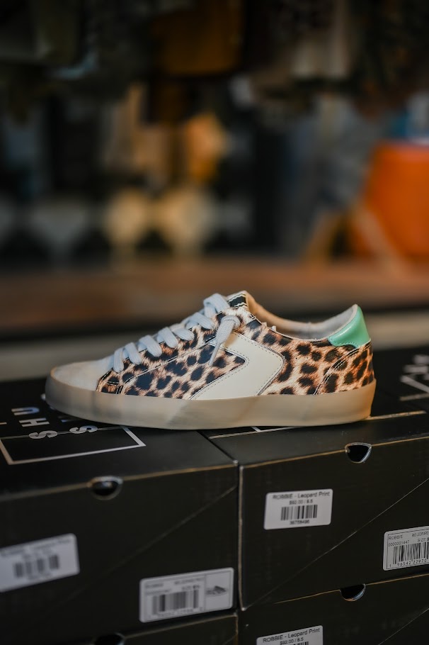 ROBBIE - Leopard Print