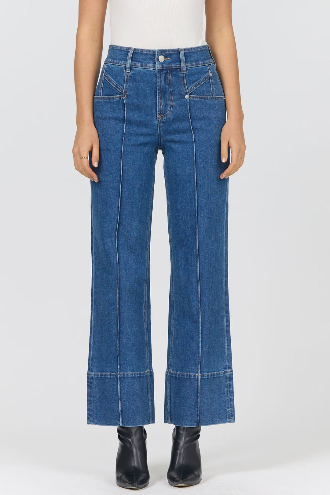Lily Straight Leg Jean - Belby