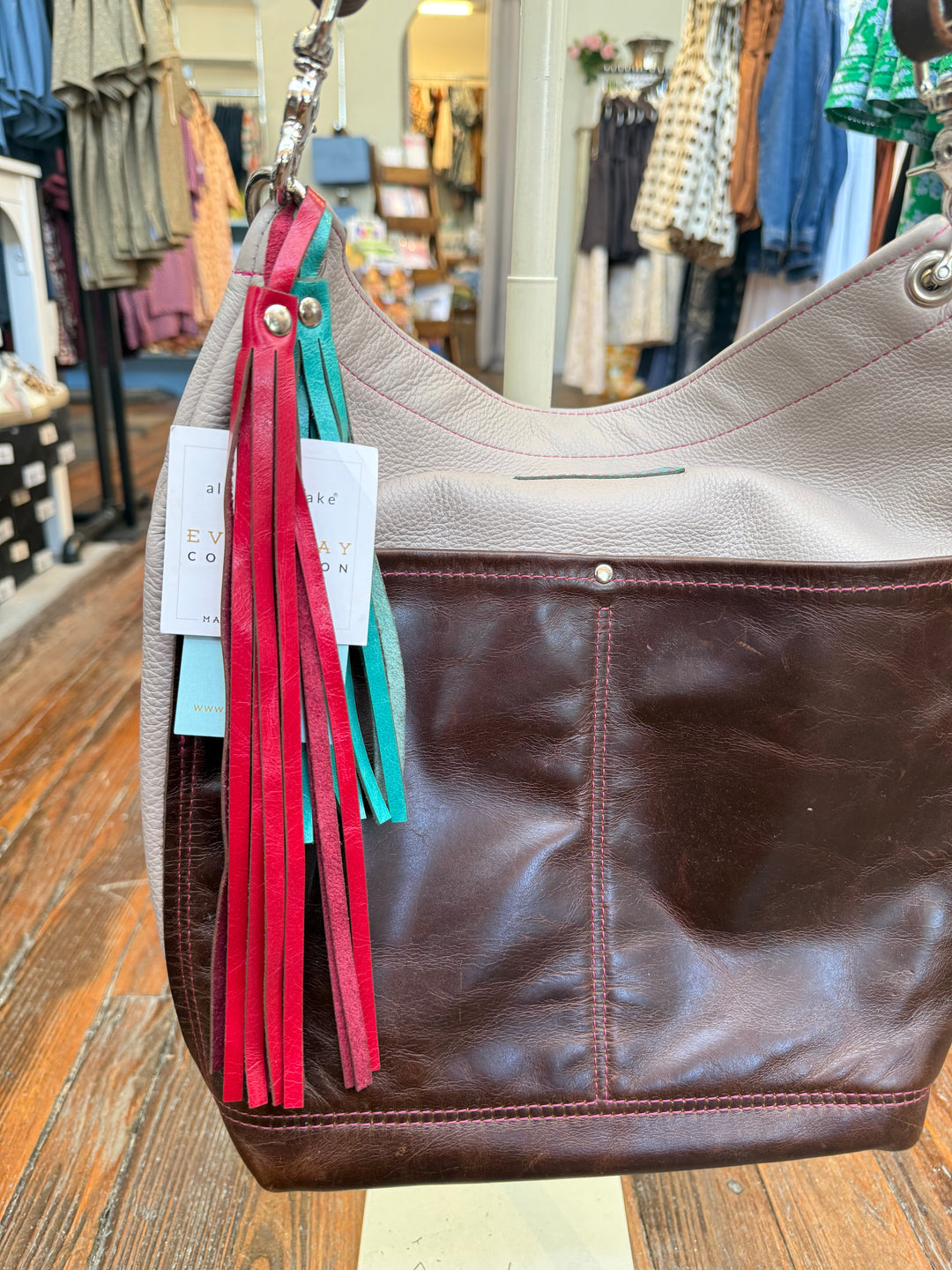 Train Shoulder Tote - Stone Gray + Rocky