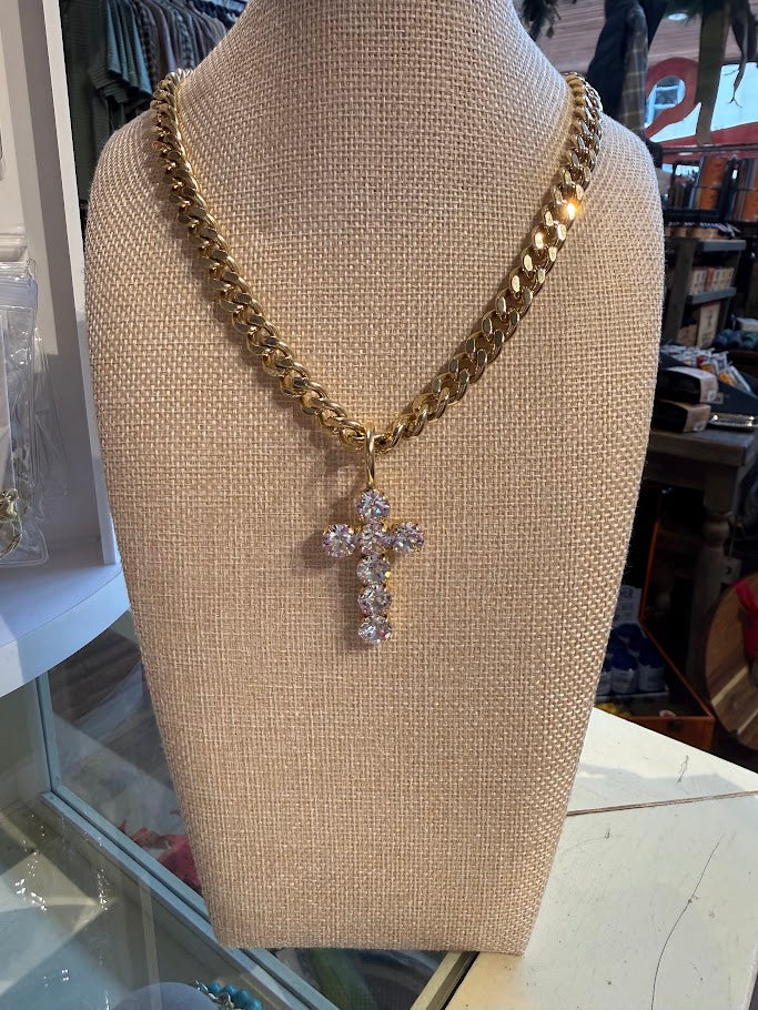 Ilex Pendant on Dallas Necklace